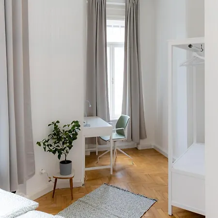 Appartement Marschallgasse 5 *