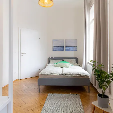 Marschallgasse 5 * Graz